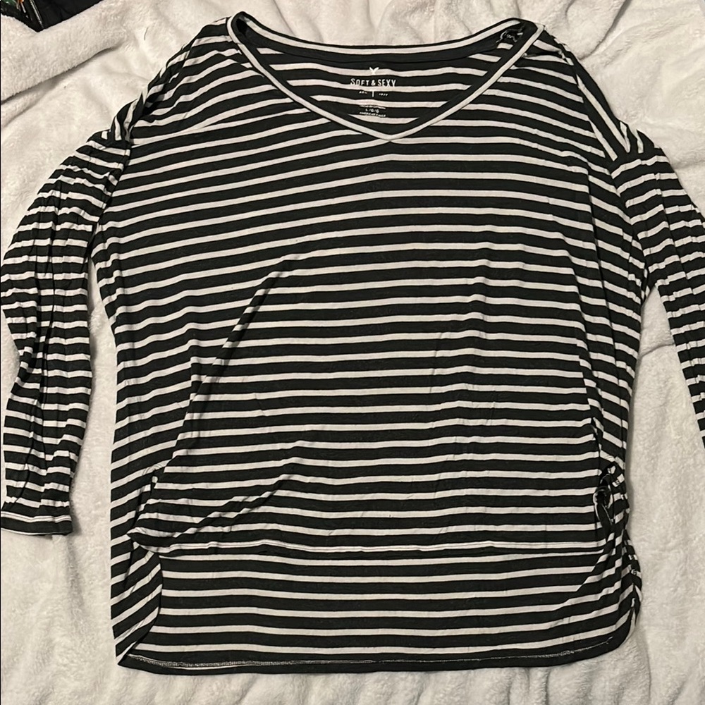 American Eagle Relaxed Long Sleeve Blouse
